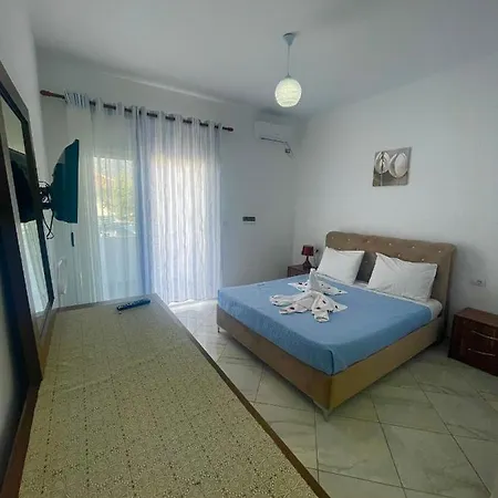 Hotel Kred 3*